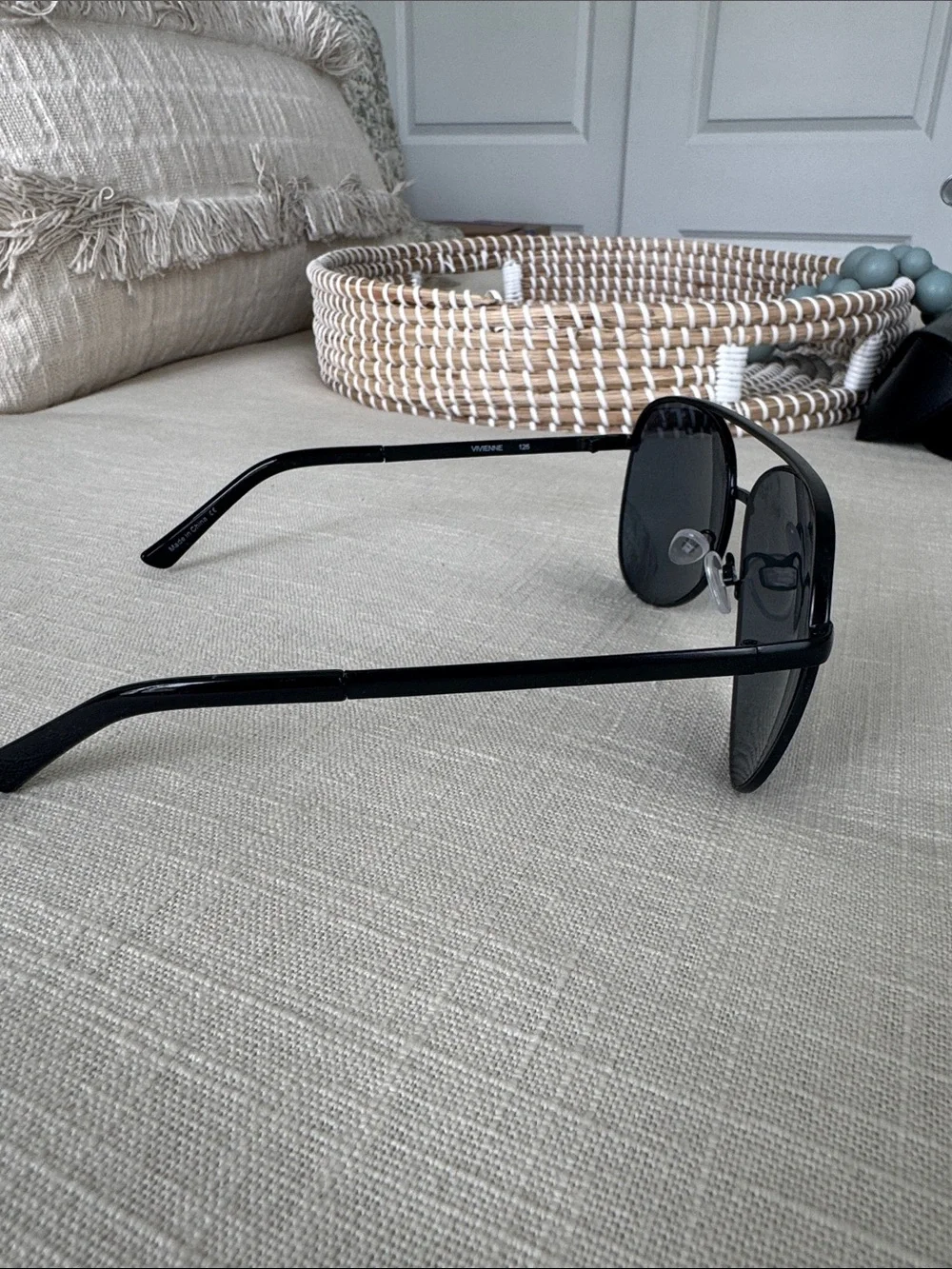 Quay Australia Black Aviator Sunglasses - Picture 4 of 4